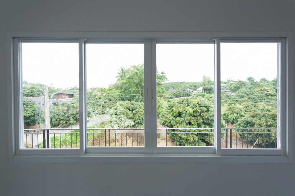 Headlands Glass glazier on site